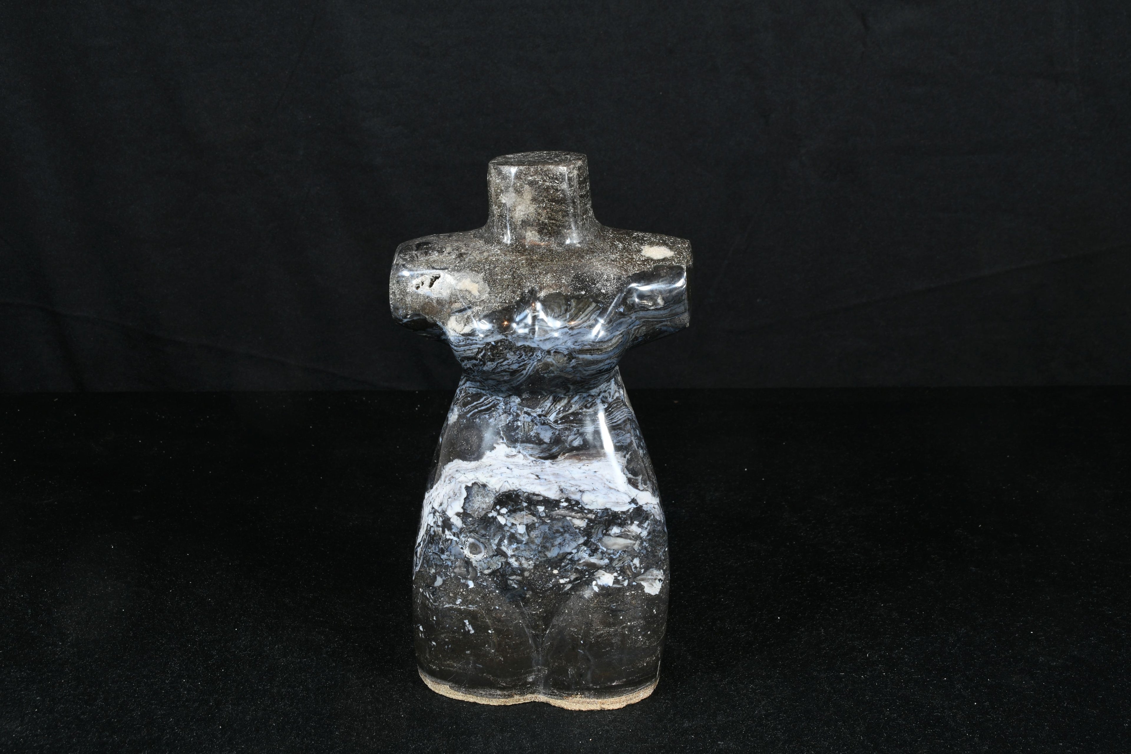 Chalcedon Freie Form