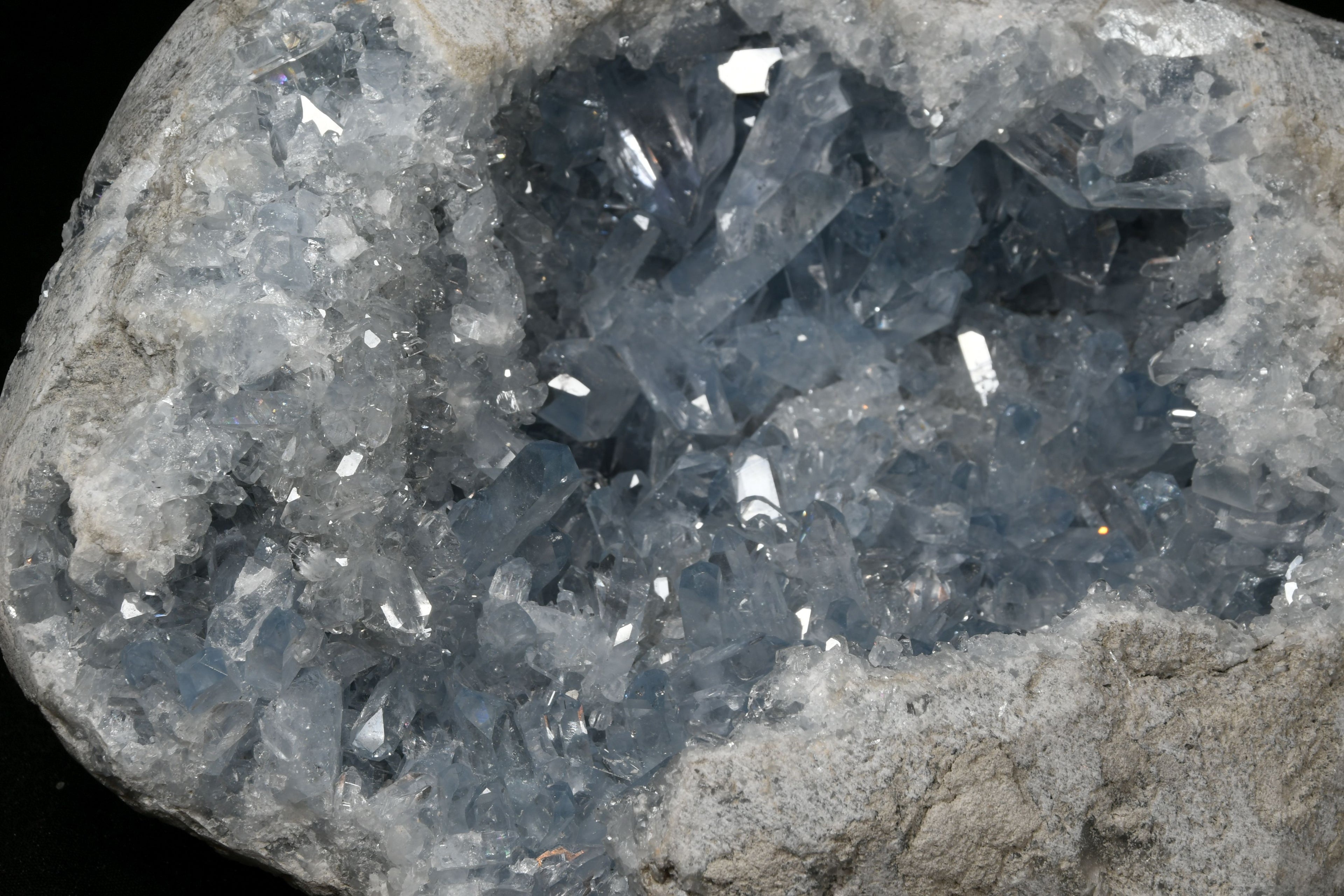 Coelestin Geode gross